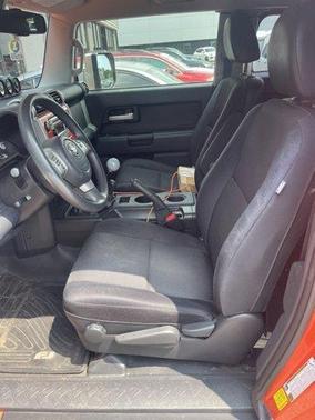 2014 Toyota FJ Cruiser Base