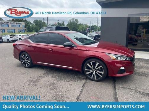 Scarlet Ember 2021 Nissan Altima 2.5 SR