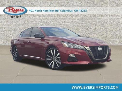 Scarlet Ember 2021 Nissan Altima 2.5 SR