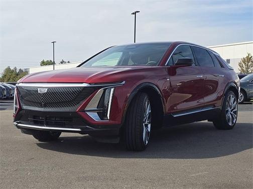 2024 Cadillac LYRIQ Luxury