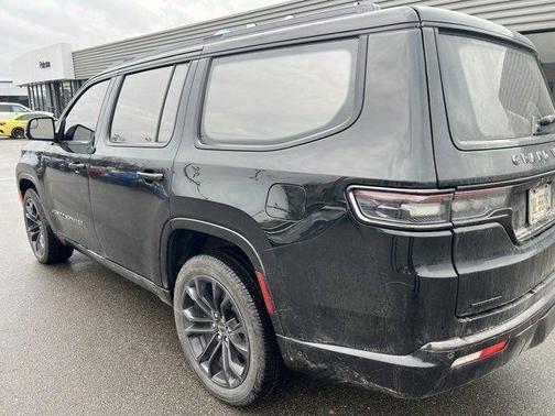 2023 Jeep Grand Wagoneer Series II