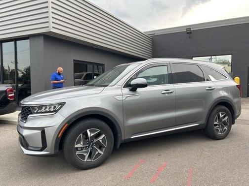 2022 Kia Sorento Hybrid EX