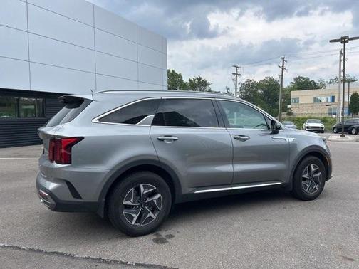 2022 Kia Sorento Hybrid EX