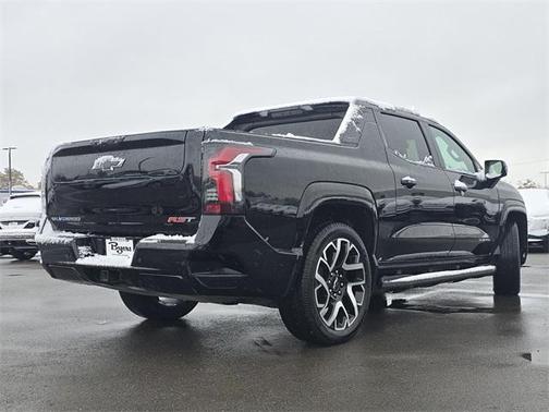 2024 Chevrolet Silverado EV RST