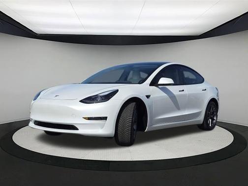 2021 Tesla Model 3 Long Range