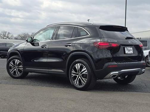 Midnight Black 2025 Mercedes-Benz GLA 250 Base 4MATIC