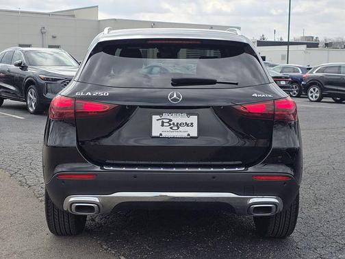 Midnight Black 2025 Mercedes-Benz GLA 250 Base 4MATIC