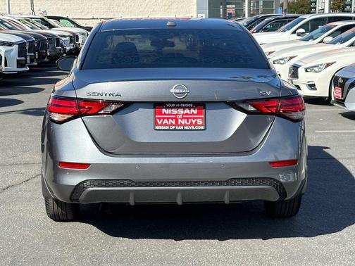Gun Metallic 2024 Nissan Sentra SV