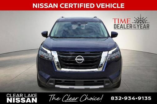 Deep Ocean Blue 2025 Nissan Pathfinder Platinum