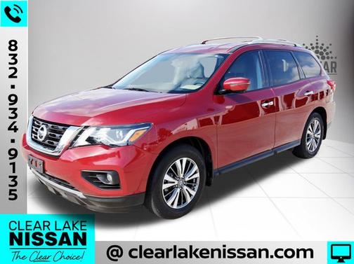 2017 Nissan Pathfinder SL