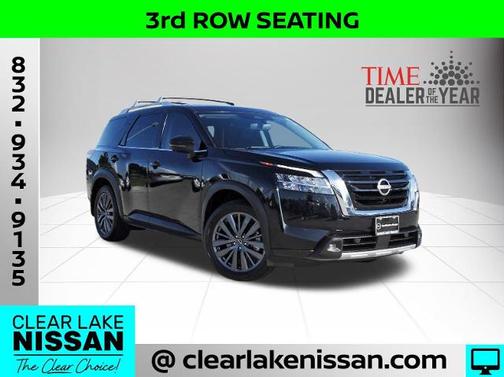 2022 Nissan Pathfinder SL