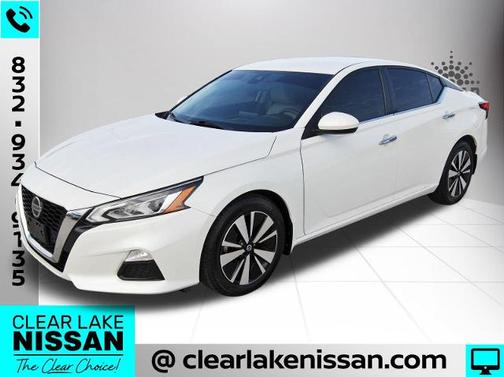 2022 Nissan Altima 2.5 SV