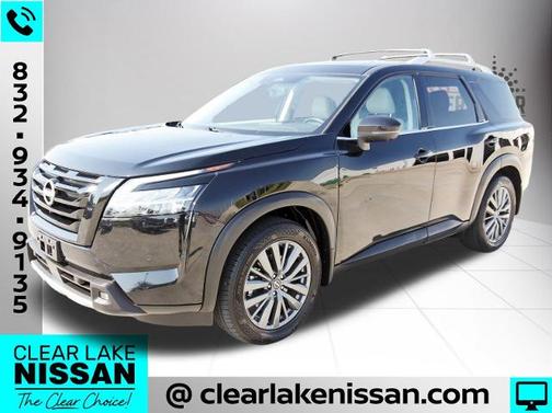 2022 Nissan Pathfinder SL