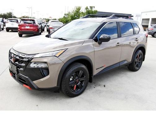 2025 Nissan Rogue Rock Creek