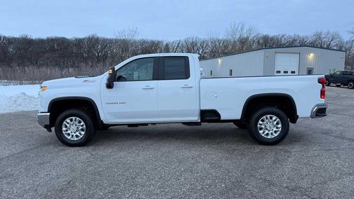 2026 Chevrolet Silverado 3500 LT