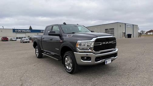 2020 RAM 2500 Big Horn 4x4 Crew Cab 64 Box