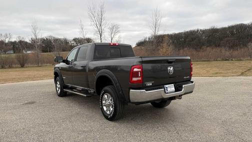 2020 RAM 2500 Big Horn 4x4 Crew Cab 64 Box