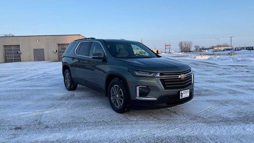 2022 Chevrolet Traverse LT Cloth