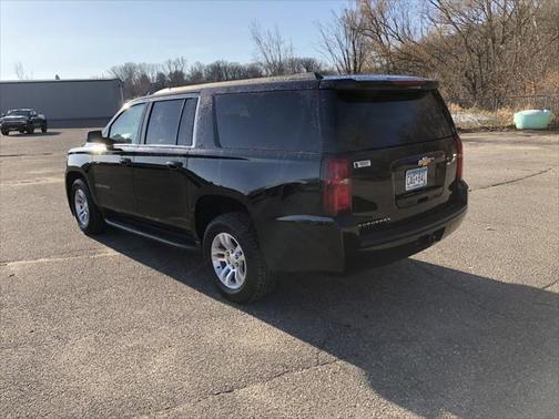 2017 Chevrolet Suburban LT
