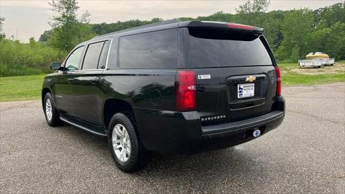 2017 Chevrolet Suburban LT