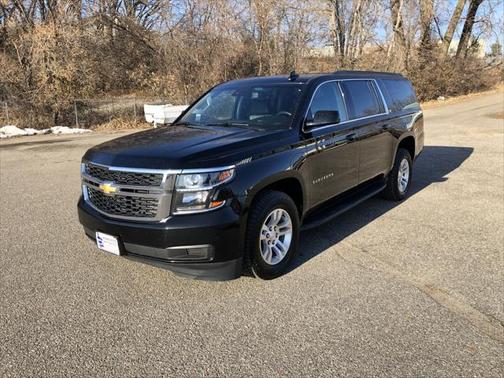 2017 Chevrolet Suburban LT