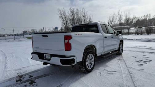 2022 Chevrolet Silverado 1500 Custom