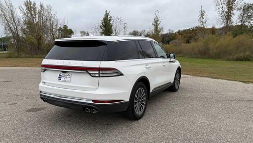 2023 Lincoln Aviator Standard AWD