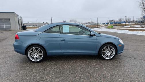 2010 Volkswagen Eos Lux