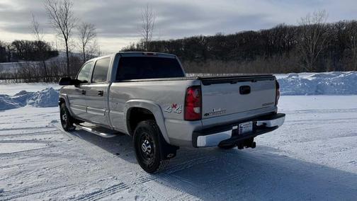 2004 Chevrolet Silverado 2500 LS Crew Cab