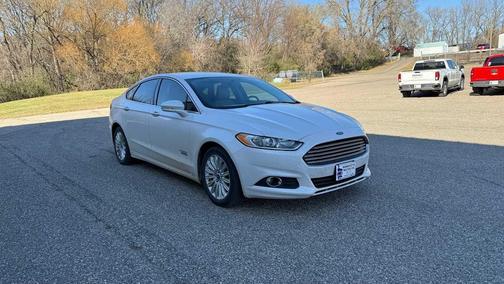 2015 Ford Fusion Energi SE Luxury