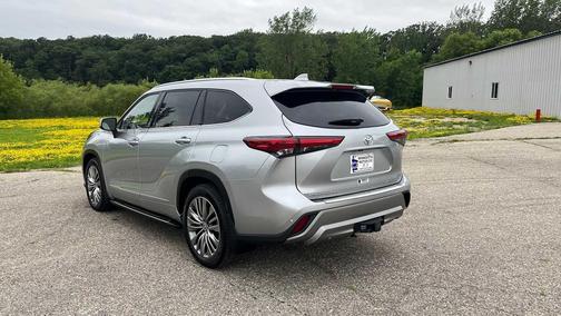 2021 Toyota Highlander Platinum