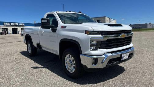 2025 Chevrolet Silverado 3500 LT