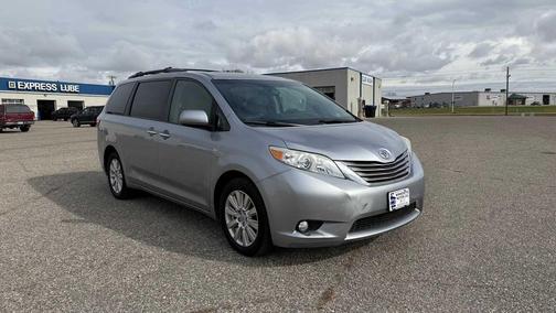 2017 Toyota Sienna XLE Premium