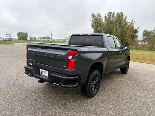 2021 Chevrolet Silverado 1500 Custom Trail Boss