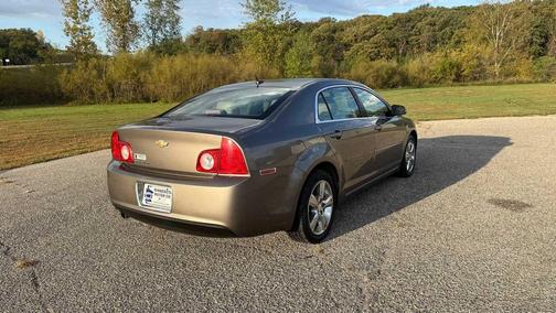 2011 Chevrolet Malibu 2LT
