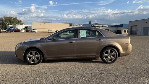 2011 Chevrolet Malibu 2LT