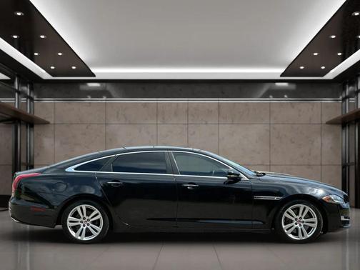 Black 2016 Jaguar XJ XJL Portfolio