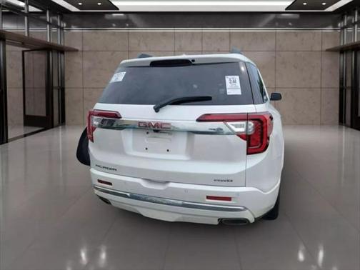 2020 GMC Acadia Denali
