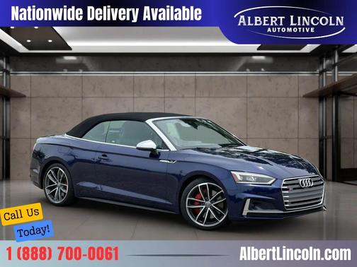 Navarra Blue Metallic/Black Roof 2018 Audi S5 3.0T Prestige