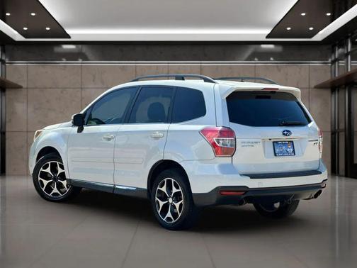Satin White Pearl 2015 Subaru Forester 2.0XT Touring