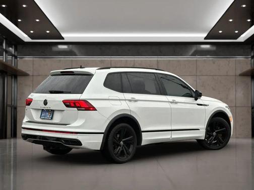 Opal White Pearl 2023 Volkswagen Tiguan 2.0T SE R-Line Black