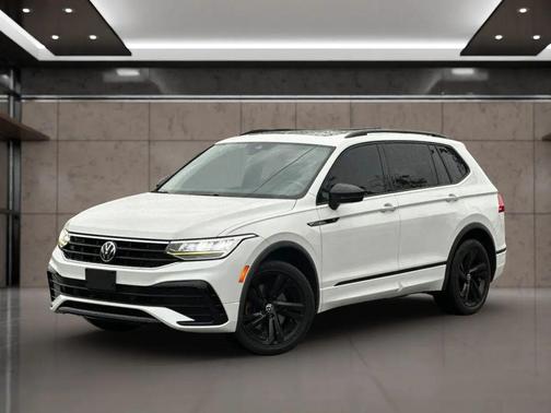 Opal White Pearl 2023 Volkswagen Tiguan 2.0T SE R-Line Black