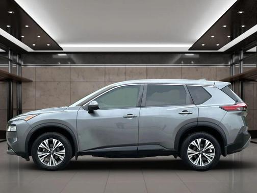 Gun Metallic 2022 Nissan Rogue SV