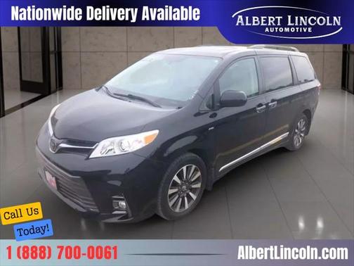 2020 Toyota Sienna XLE Premium