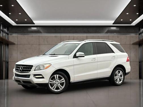 2015 Mercedes-Benz M-Class 4MATIC