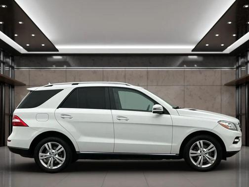 2015 Mercedes-Benz M-Class 4MATIC