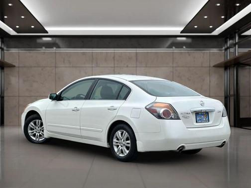 2010 Nissan Altima 2.5 S