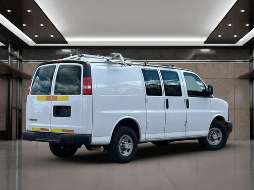 2017 Chevrolet Express 2500 Work Van