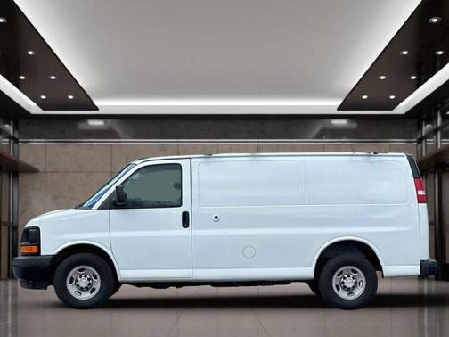 2017 Chevrolet Express 2500 Work Van