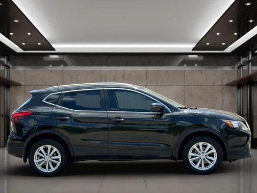 2018 Nissan Rogue Sport SV